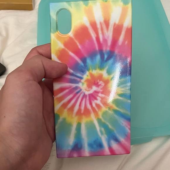 IPHONE XR tie dye case - Picture 2 of 4
